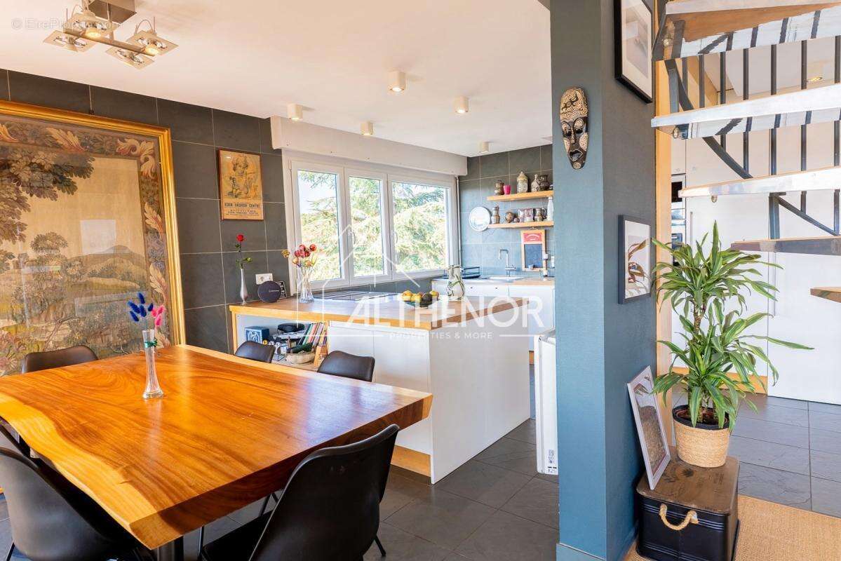 Appartement à ANNECY-LE-VIEUX