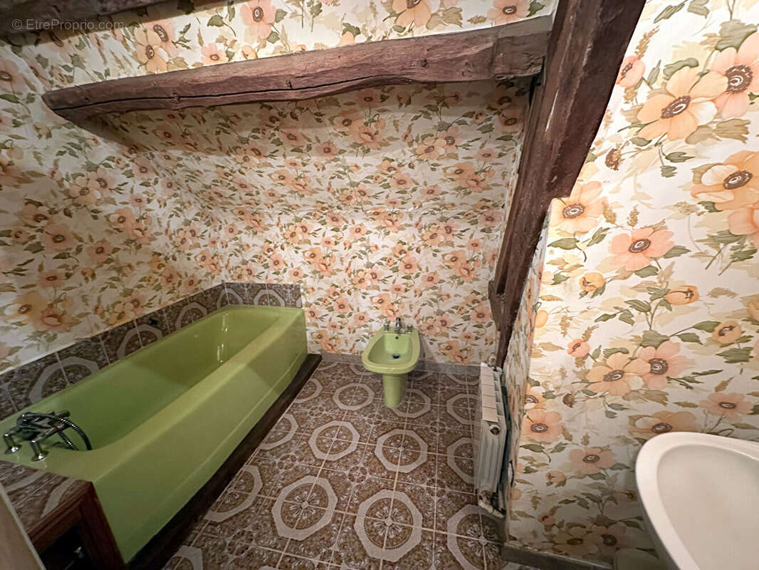 Maison à SAINT-AUBIN-EN-BRAY