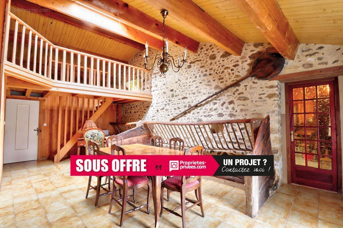 Maison à MAZIERES-EN-GATINE