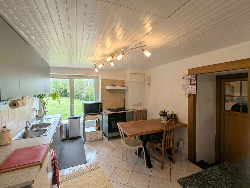 Maison à L'HERMENAULT