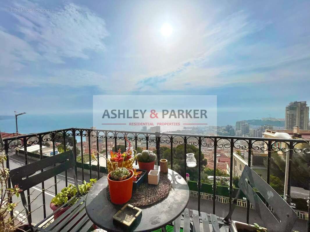 Appartement à BEAUSOLEIL