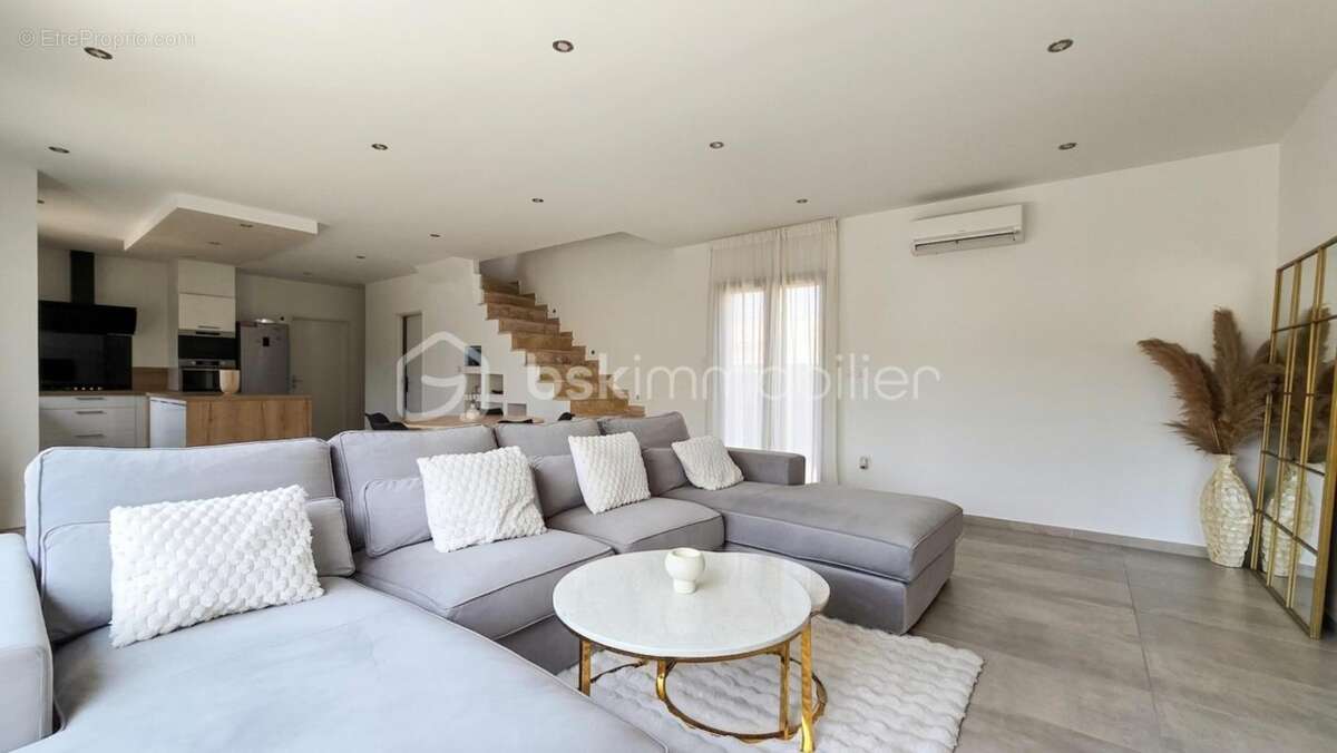 Maison contemporaine avec suite parentale en RDC, piscine Bali, pool-house et dépendance - photo 8