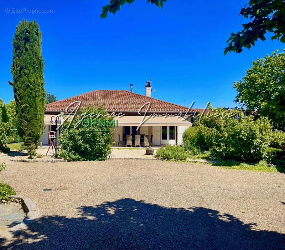 Maison à MONTBRISON