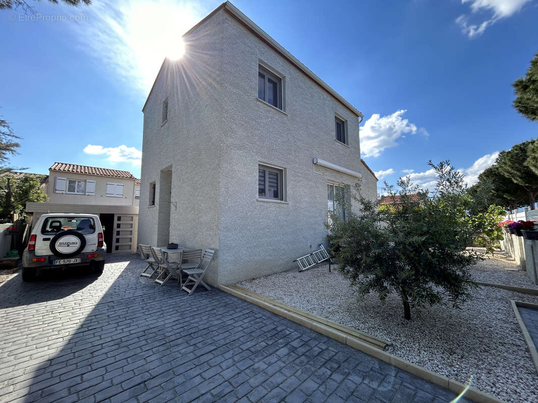 Maison à SAINT-CYPRIEN