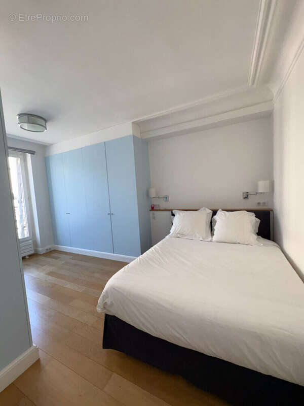 Appartement à PARIS-5E