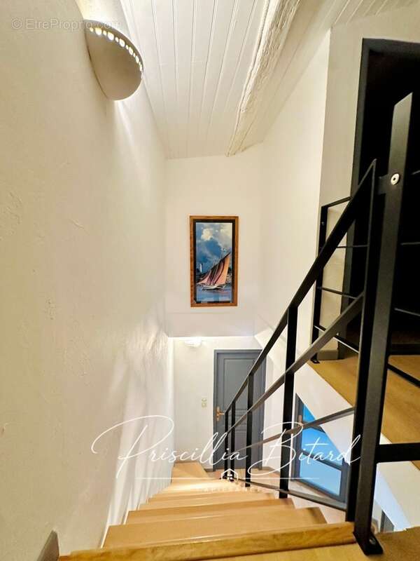 Le charme d'un environnement verdoyant allié au confort d'une maison familiale - photo 7