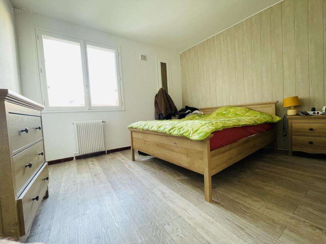 Appartement à PONT-DE-CHERUY