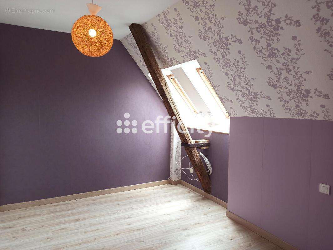 Maison 110 m² à Saint-Eloy-Les-Tuileries  - photo 9