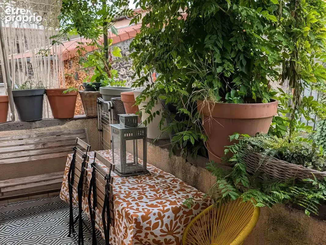 Maison de bourg à Blanzat - photo 1