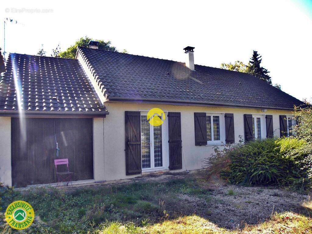 Maison à SURY-PRES-LERE