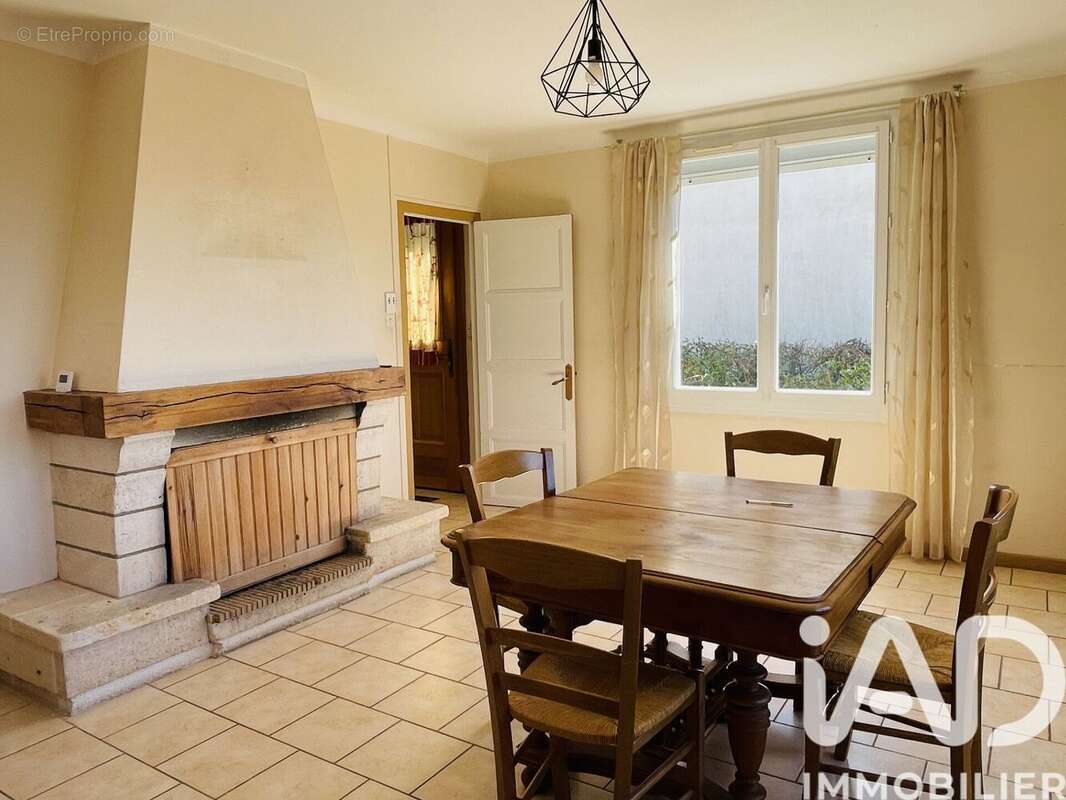 Photo 7 - Maison à CERNUSSON