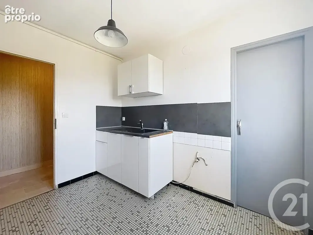 Appartement 4 pièces 67 m² à vendre à Chartres (28000) - photo 7