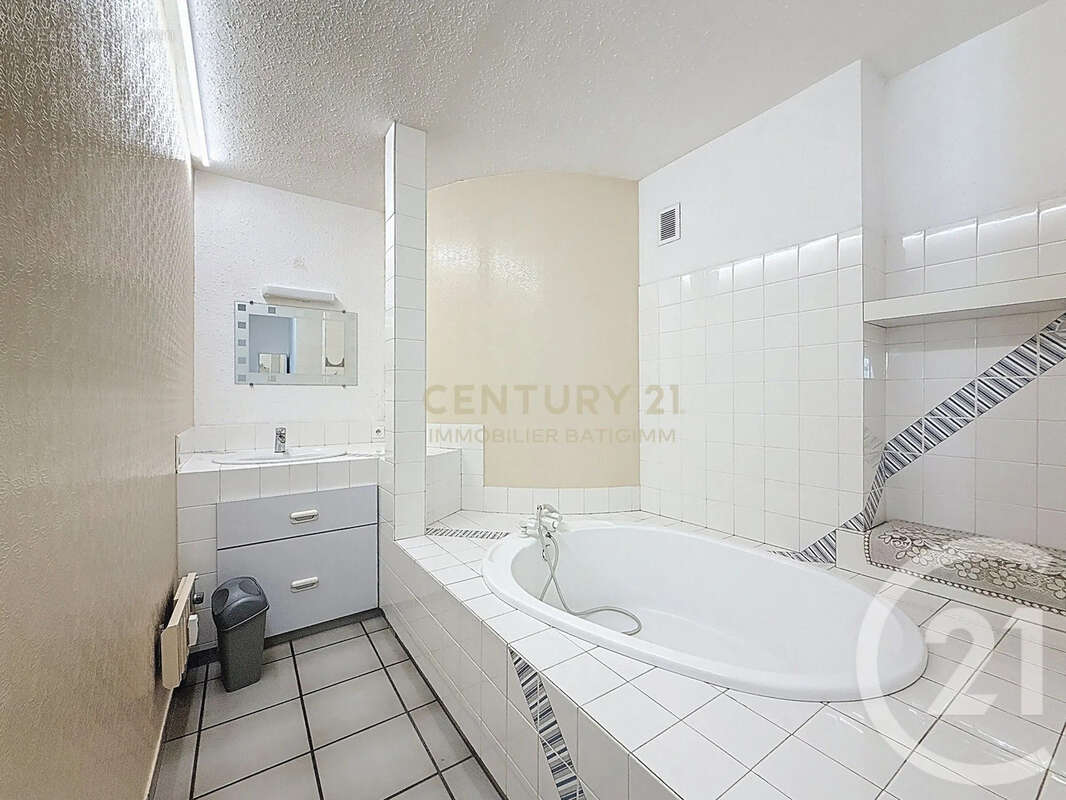 Appartement à BOURGOIN-JALLIEU