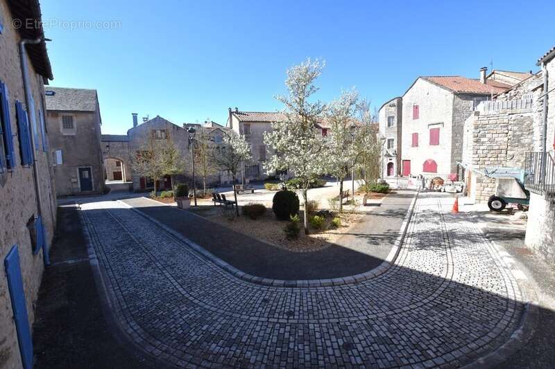 Maison à LA CAVALERIE
