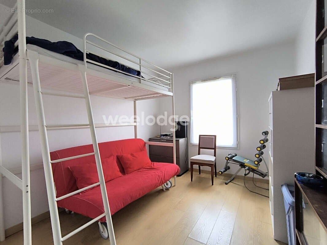 Appartement à JOUY-LE-MOUTIER