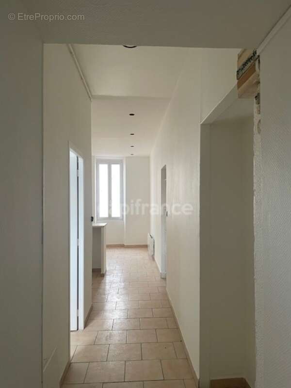 Appartement à MARSEILLE-10E