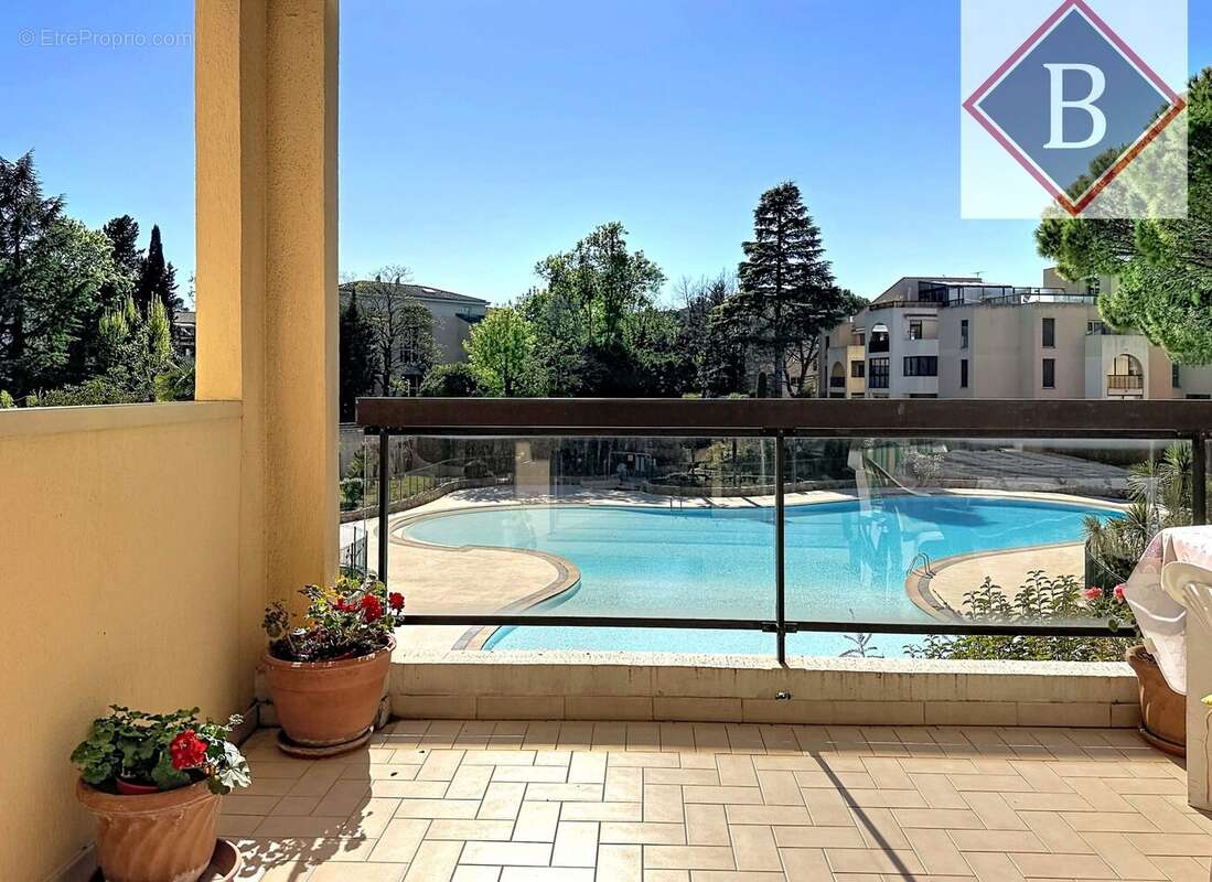 Appartement à MOUGINS