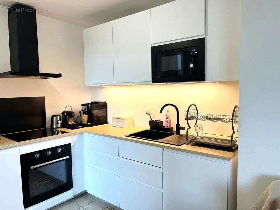 Appartement à DECINES-CHARPIEU