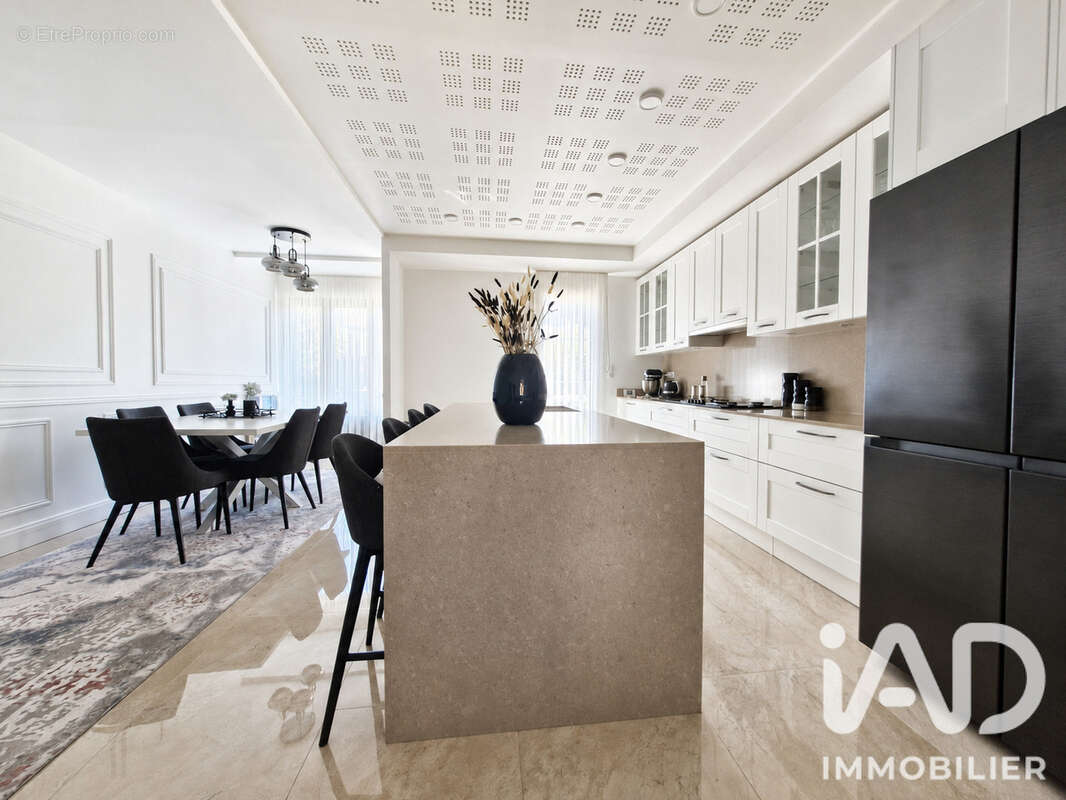 Photo 5 - Maison à MOISSY-CRAMAYEL