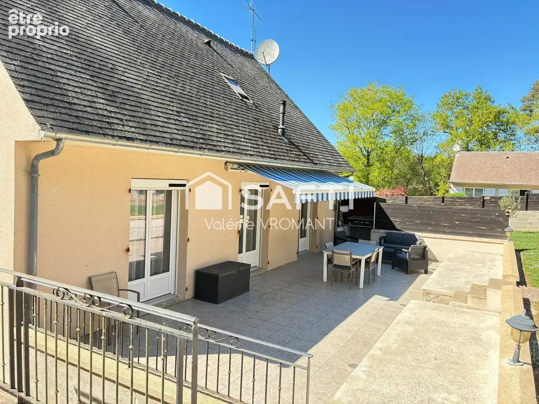 Photo 1 - Maison à LUZILLE
