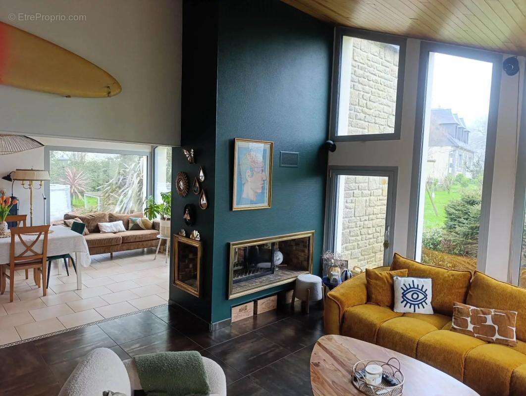 Maison à KERSAINT-PLABENNEC