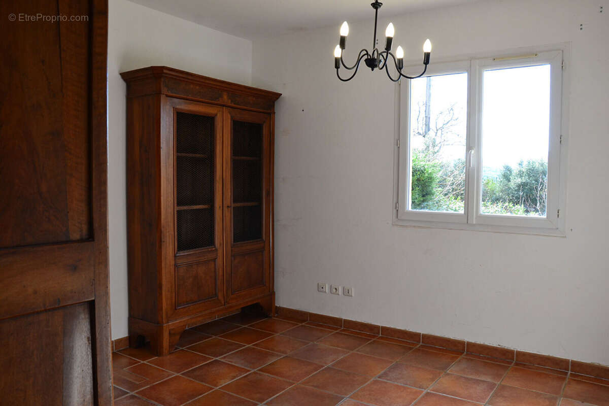 Roquebrun 34 villa 7 pièces plus studio DPE  A sur 1900 m² de terrain - photo 15