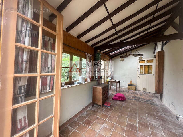 Maison à SAINTE-CROIX-DU-MONT
