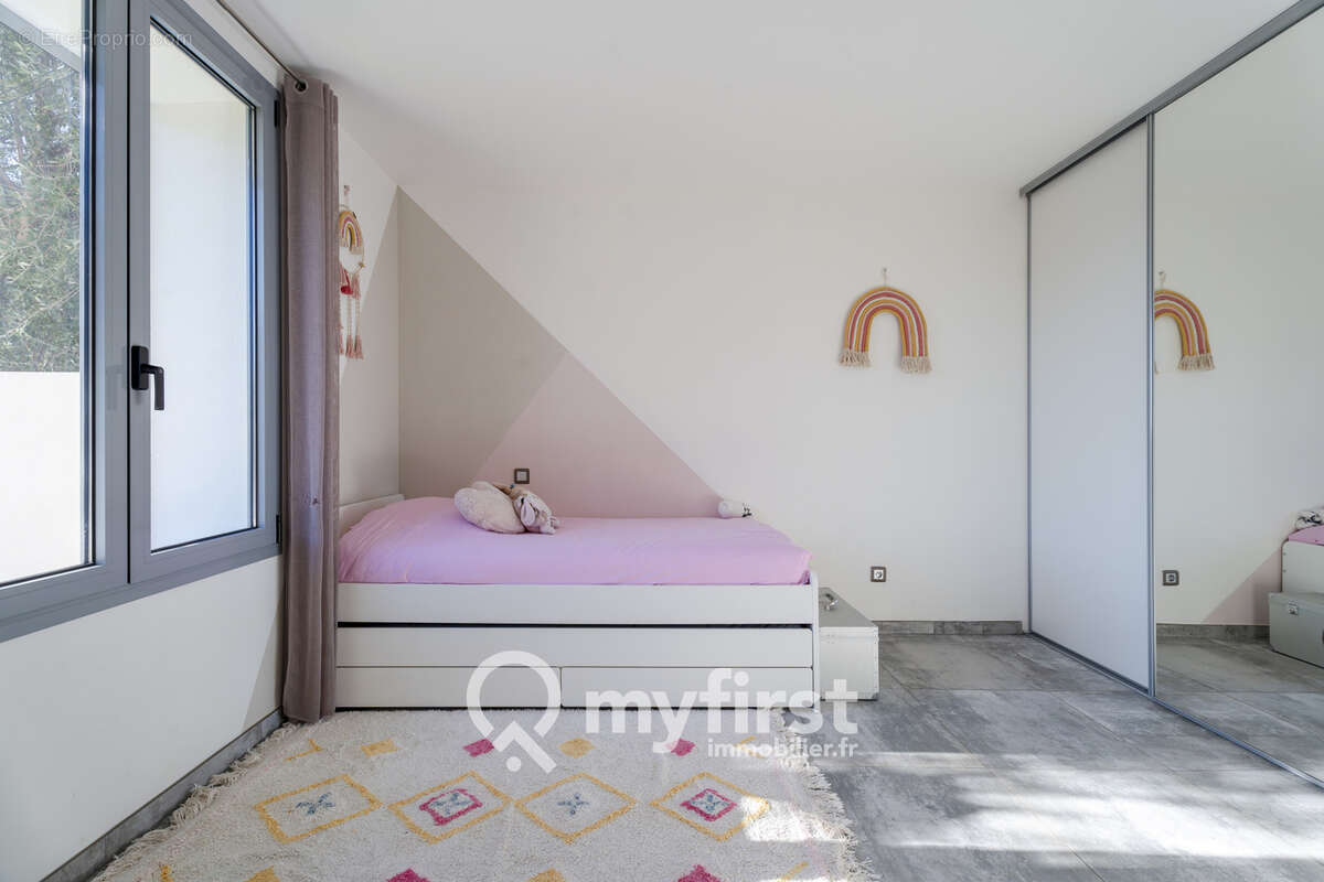 Maison à LA VALETTE-DU-VAR