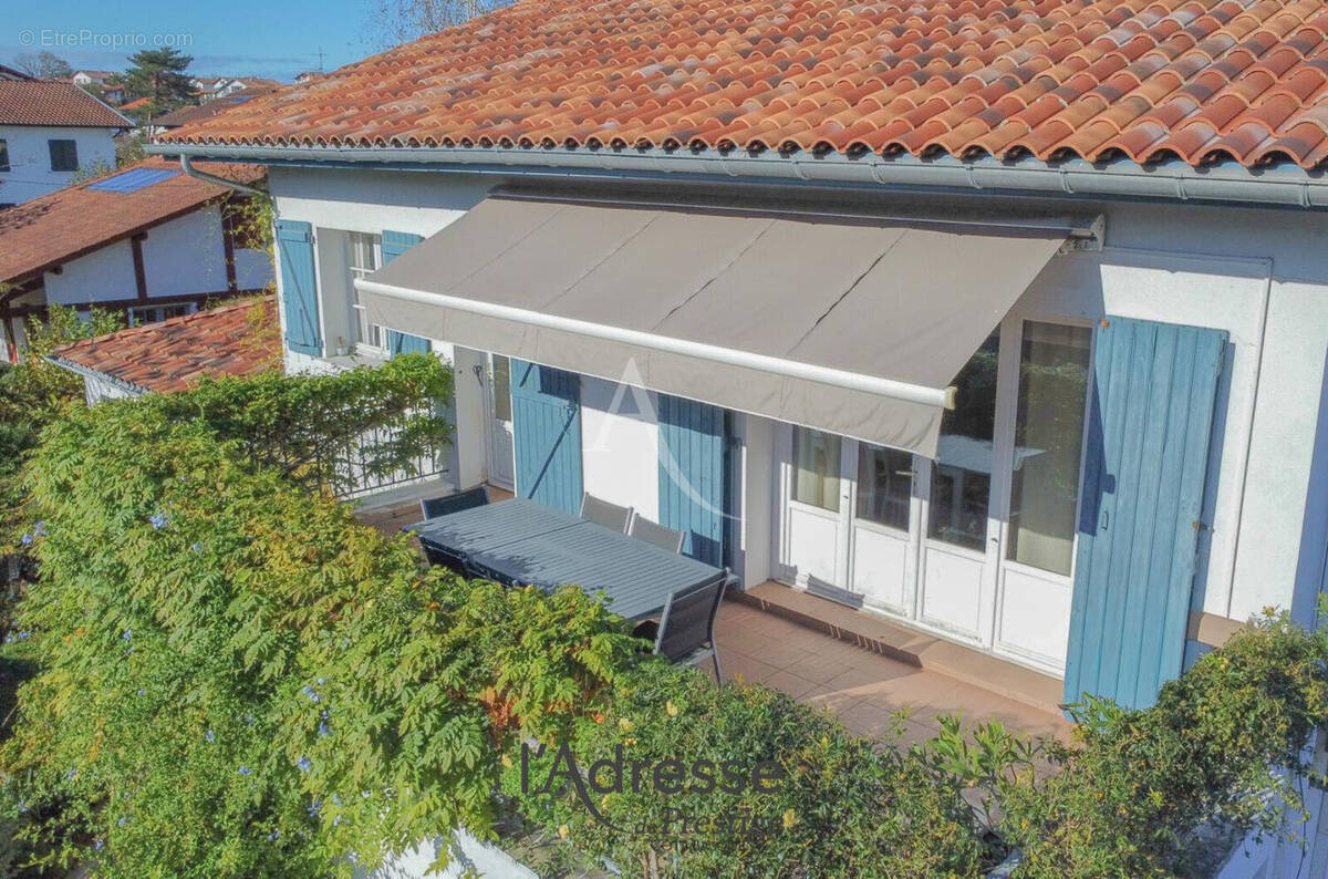 Appartement à CIBOURE