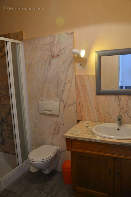 Agréable T2 bien agencé de 29 m2 et très bien situé en hypercentre - photo 11