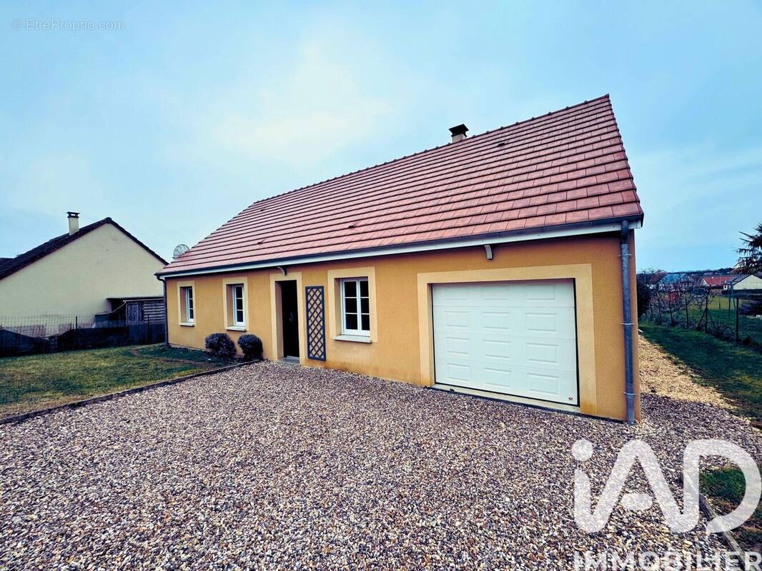 Photo 1 - Maison à SAINT-PERE