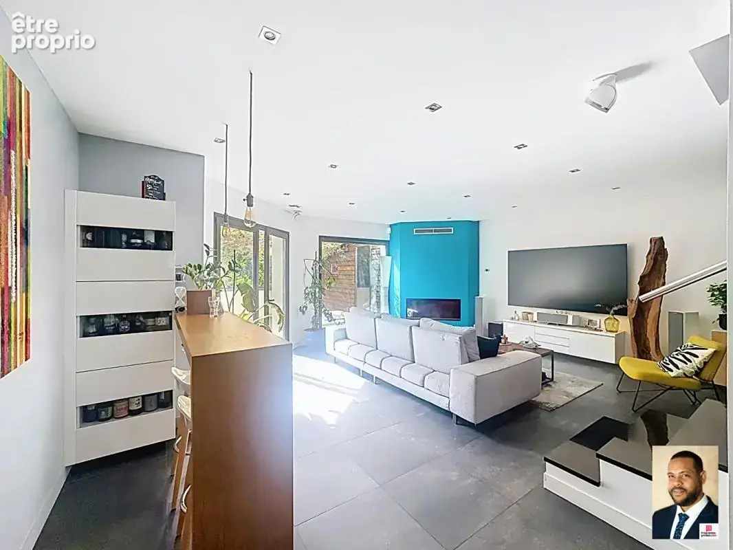Maison contemporaine de 2011 - DPE B - photo 2