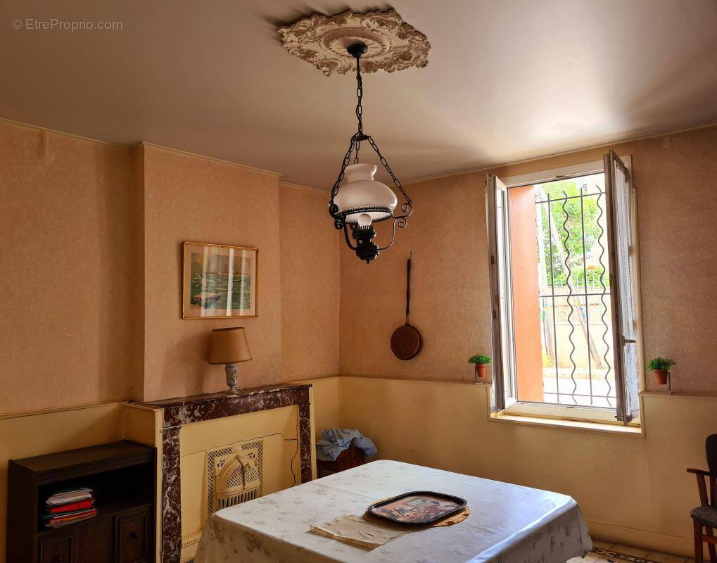 Photo 1 - Maison à SAINT-GERVASY