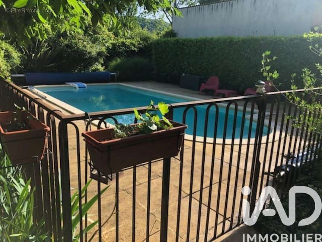 Photo 2 - Maison à TERRASSON-LAVILLEDIEU