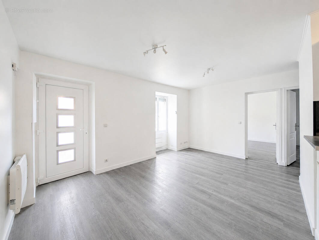 Appartement à LIEUSAINT