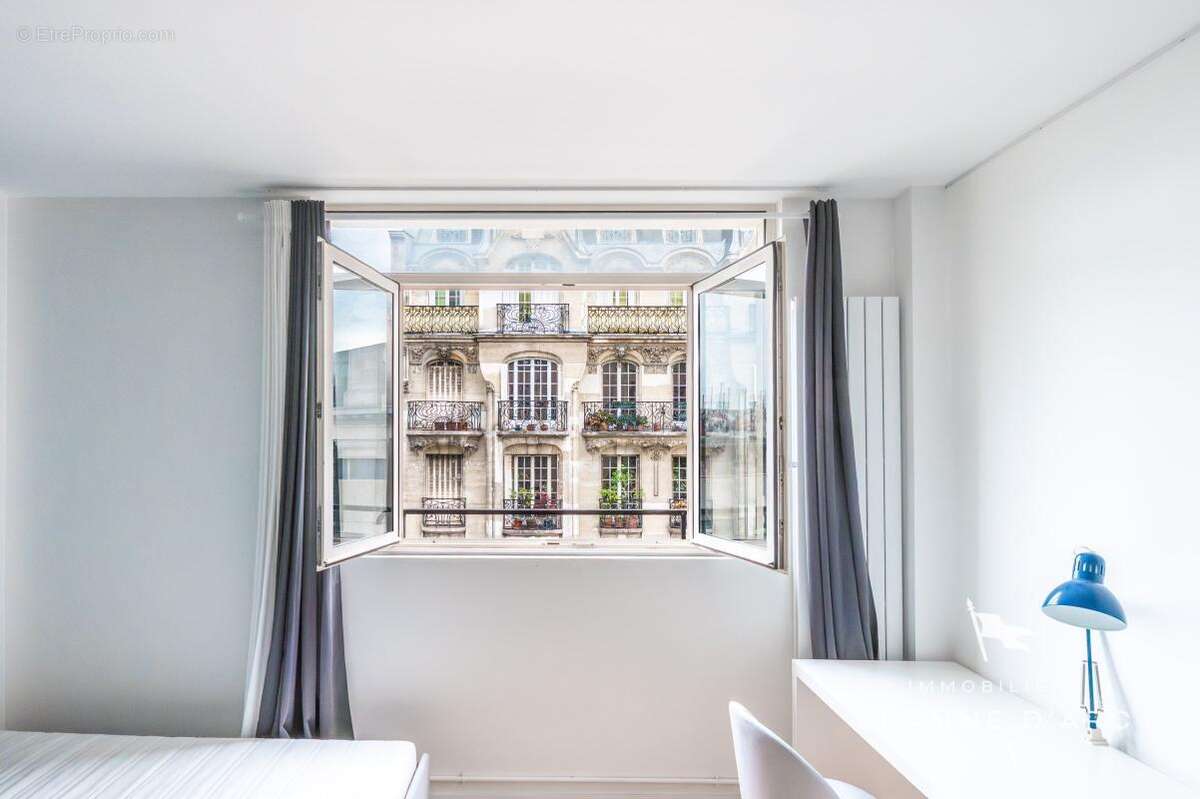 Appartement à PARIS-4E