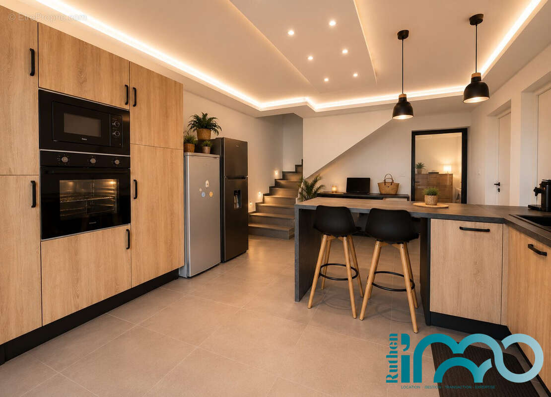 Maison 100 m² à Saint-Joseph  - photo 5