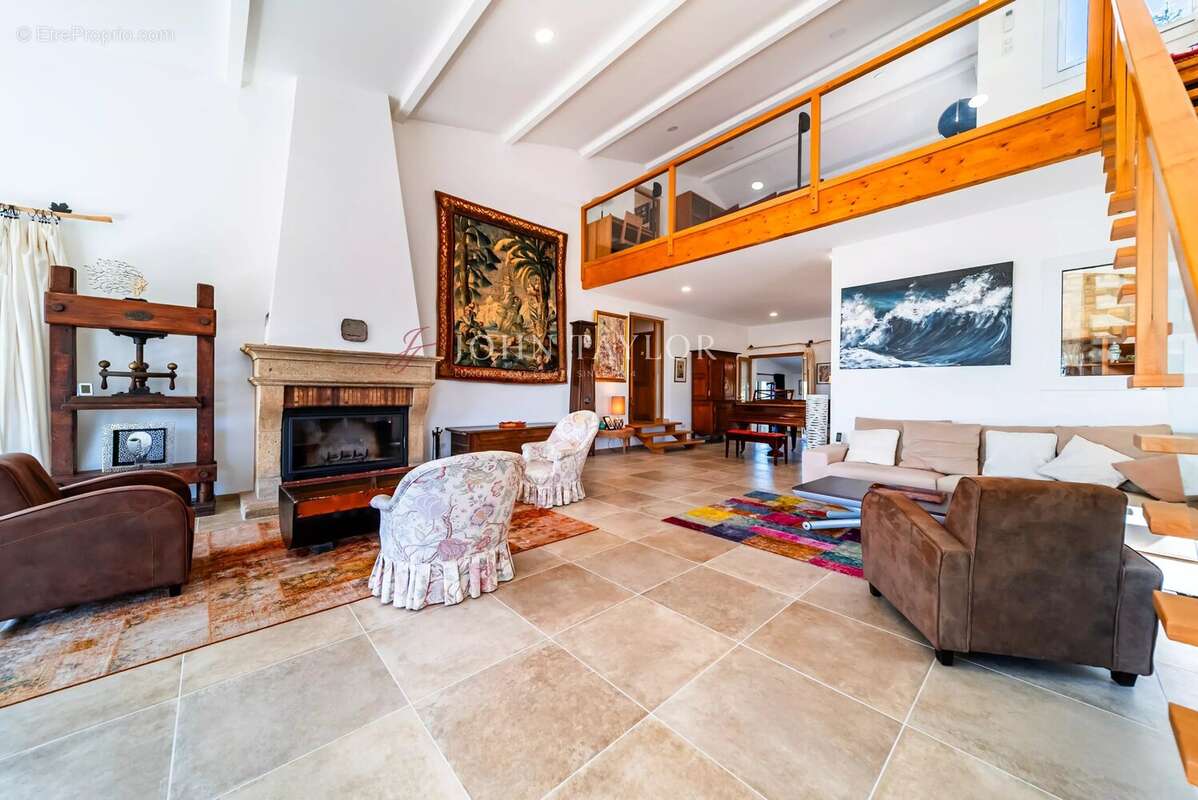 Maison à CHATEAUNEUF-DU-PAPE