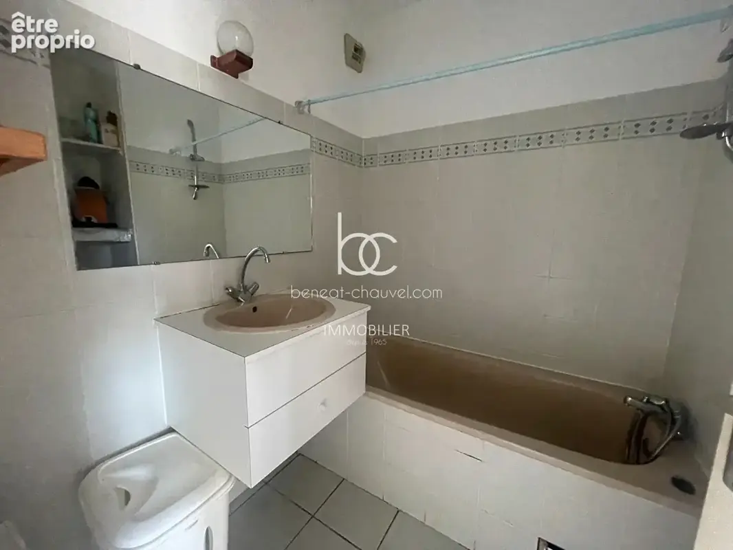 ARZON - Appartement T2 sur le Port du Crouesty avec parking en sous-sol ! - photo 6