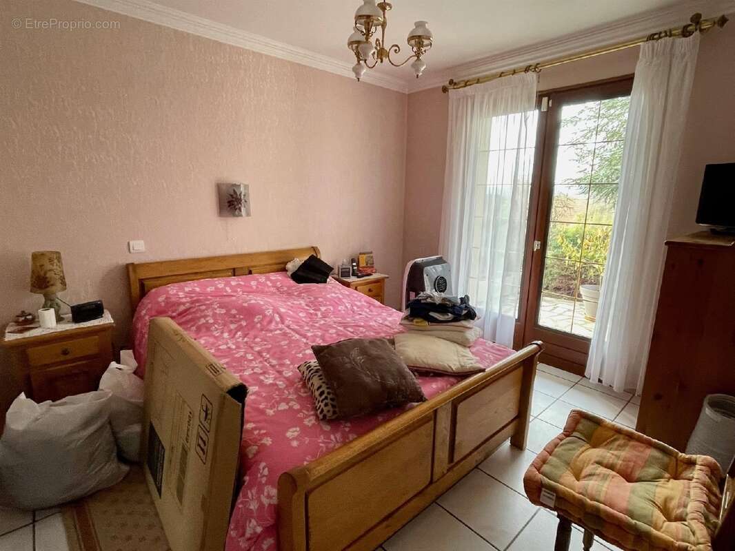 Maison à MILLY-LA-FORET