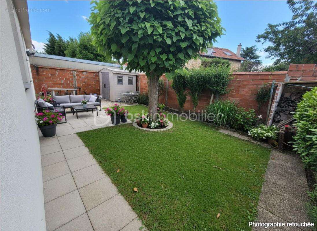 Maison à VAIRES-SUR-MARNE