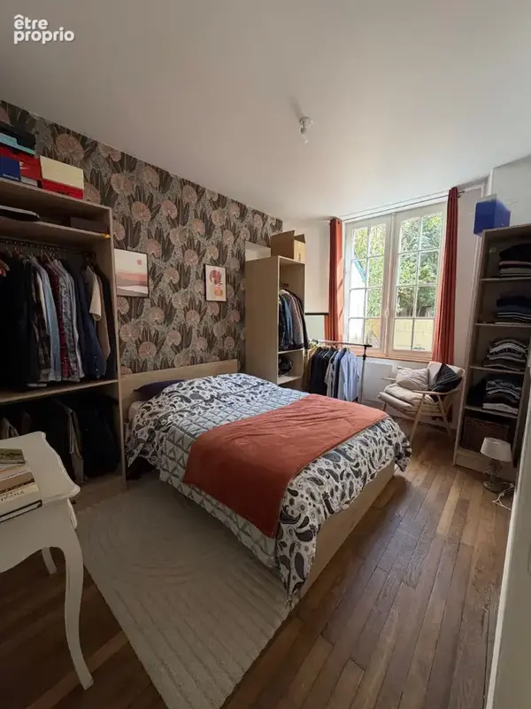 Laval coeur de ville appartement de plein pied, avec cour privative. - photo 2