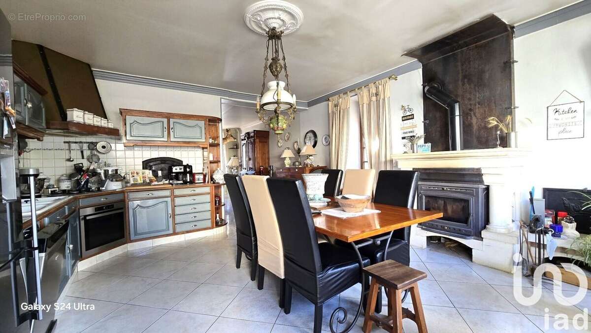 Photo 6 - Maison à AINAY-LE-CHATEAU