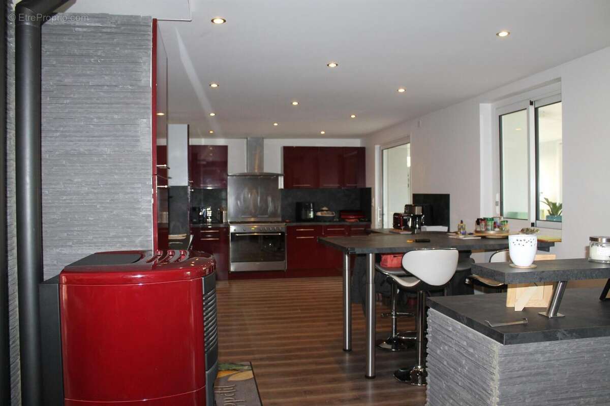Photo 4 - Maison à CUSSET