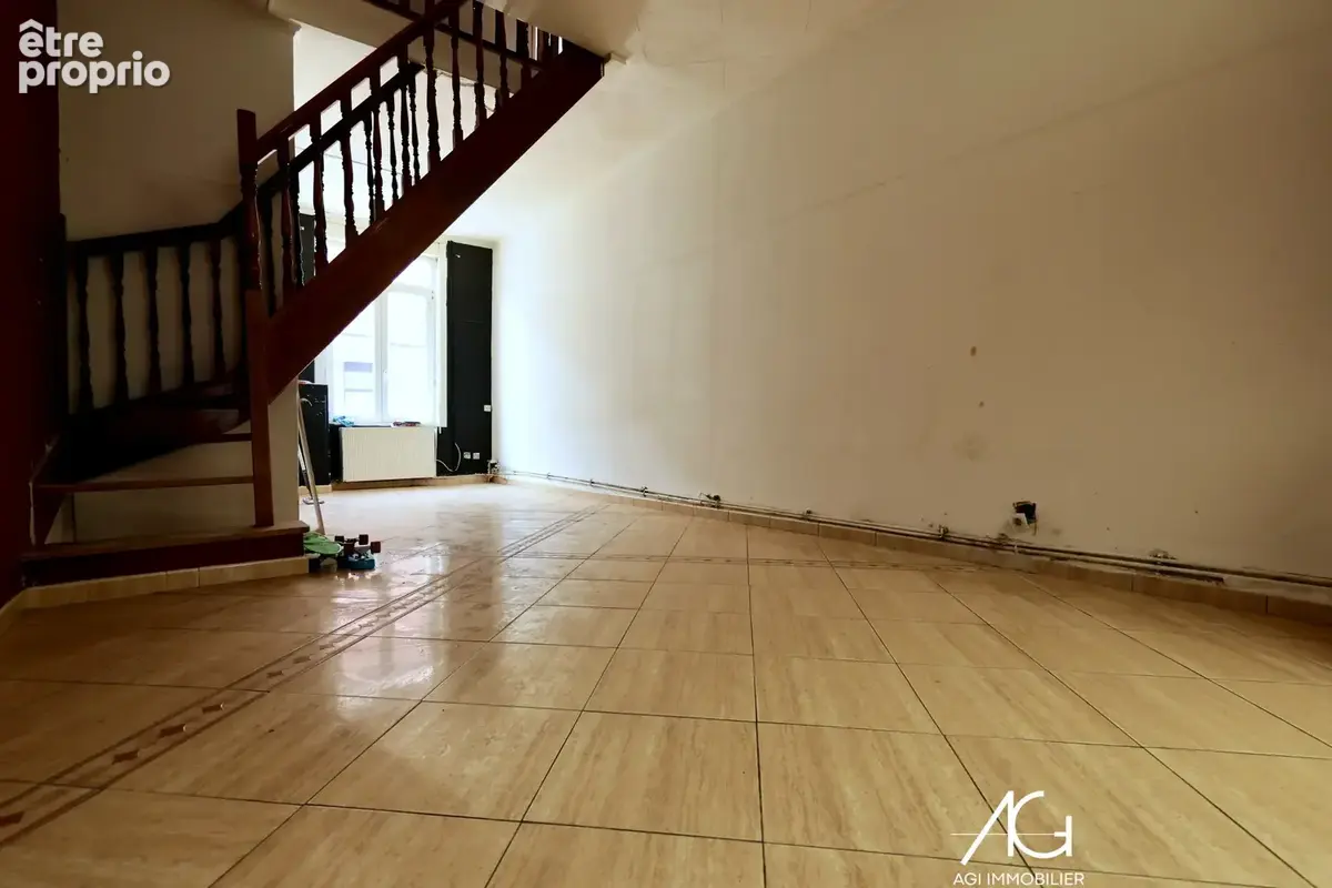 Maison 91 m² à Tourcoing  - photo 2