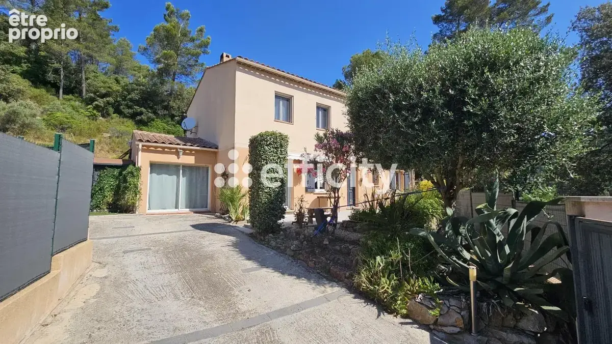 Maison 8 pièces 145 m² à vendre à Taradeau (83460) - photo 2