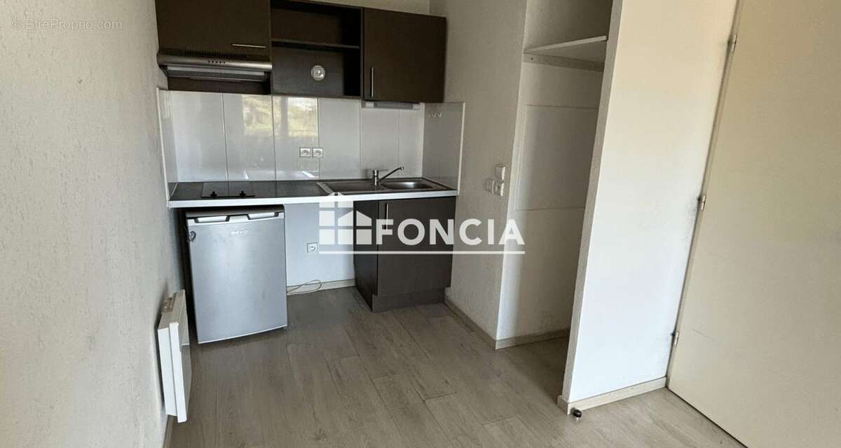 APPARTEMENT T2 avec 1 place de parking - photo 2