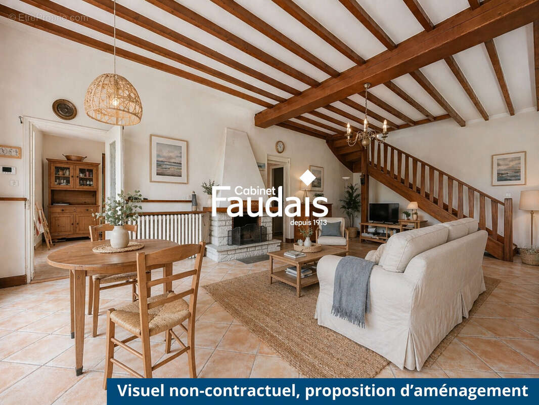 Maison à AGON-COUTAINVILLE
