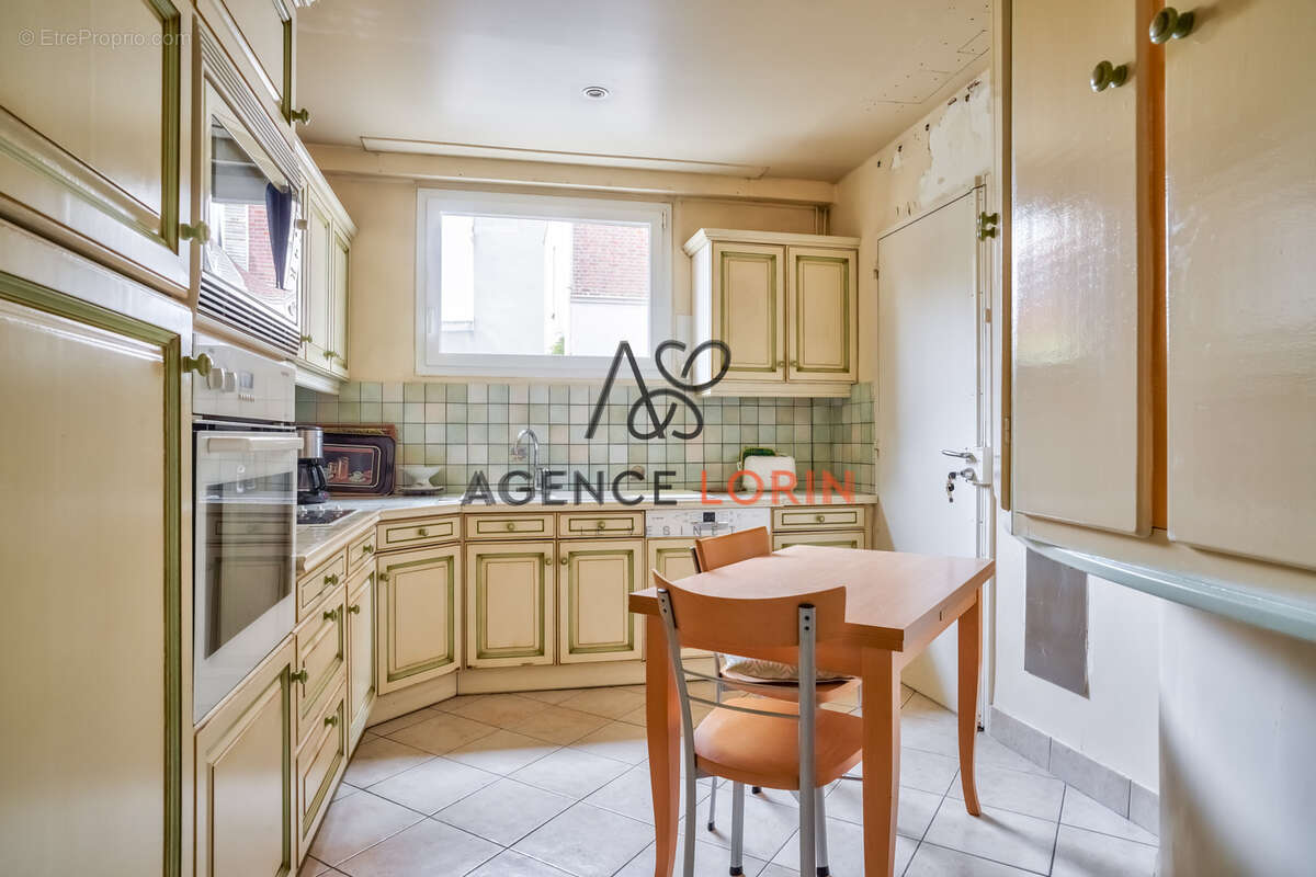 Appartement à LE VESINET