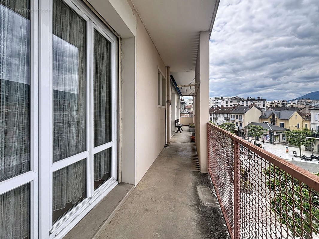 Appartement à AIX-LES-BAINS